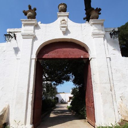 Отель Masseria Brancati Остуни Экстерьер фото